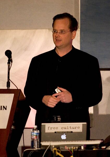 File:Lessig.jpg